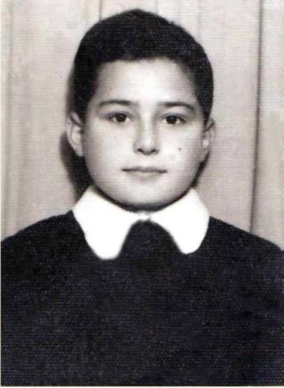 Ünlülerin okul fotoğrafları