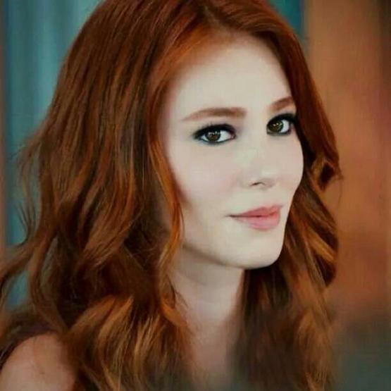 Ünlülerin okul fotoğrafları