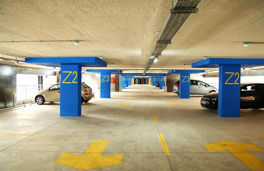 Sakaryanın ilk katlı otoparkı hizmete girdi