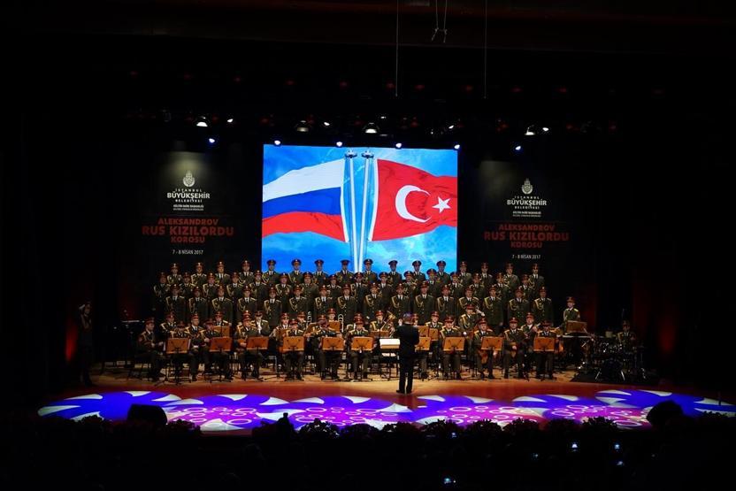 Kazadan sonra ilk olarak Türkiyeye geldiler