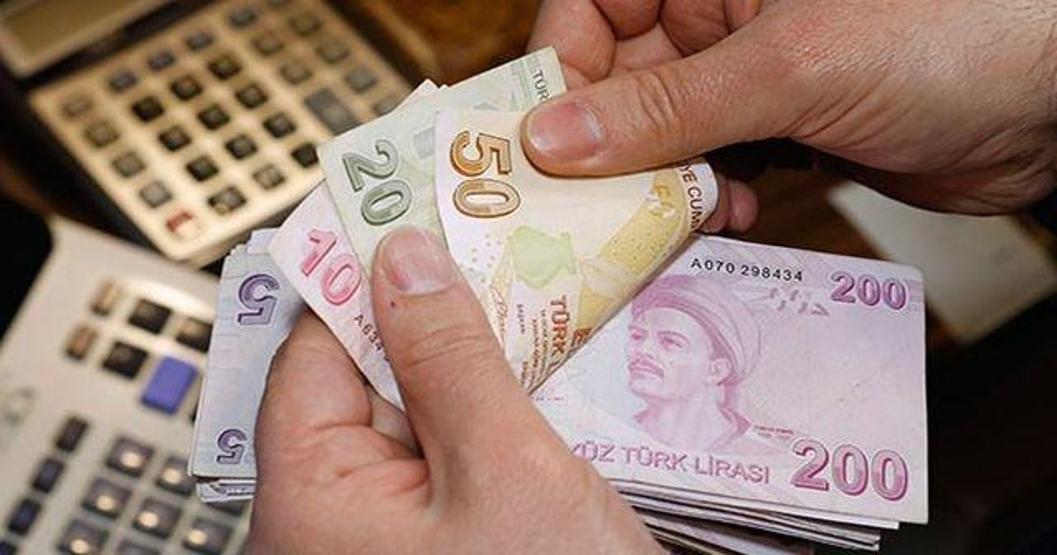 İstifa edenler işsizlik maaşı alabiliyor