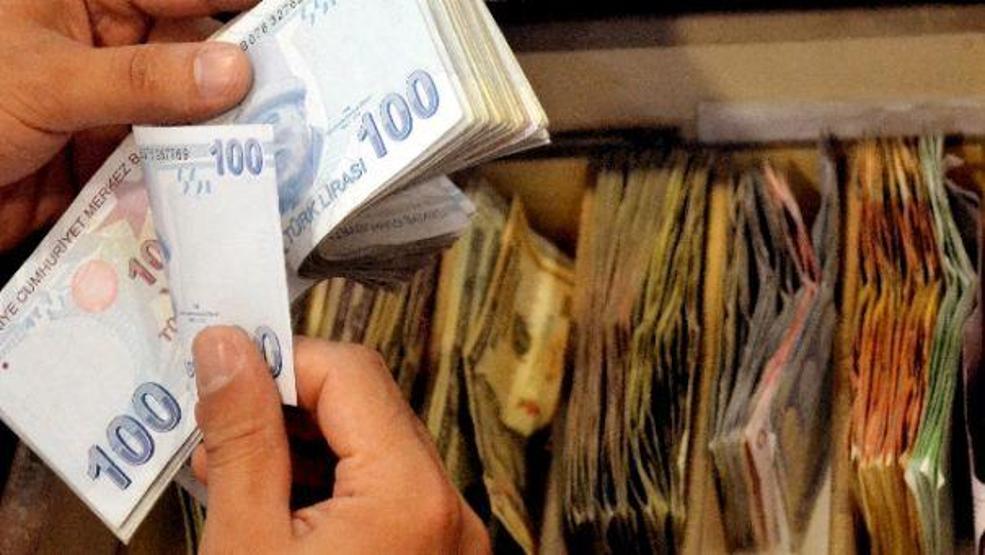 İstifa edenler işsizlik maaşı alabiliyor