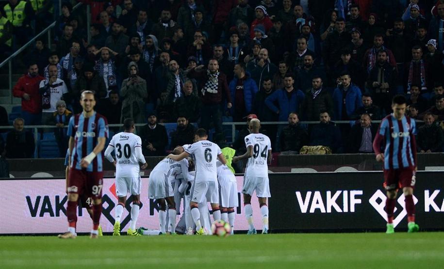 Cenk Tosun tarihe geçti, Şenol Güneş sevinmedi