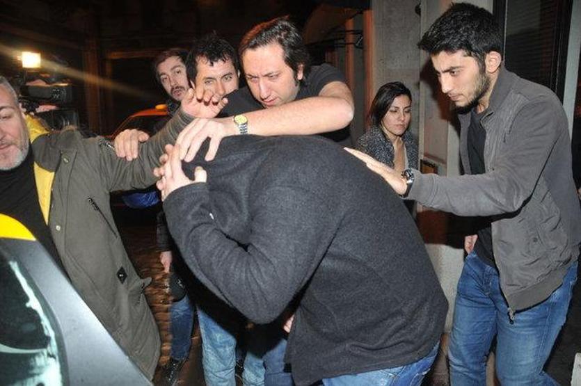 Nejat İşler hastaneye kaldırıldı