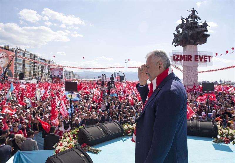 Binali Yıldırım: Hiçkimse Evet- Hayır diyenleri ayrıştıramaz