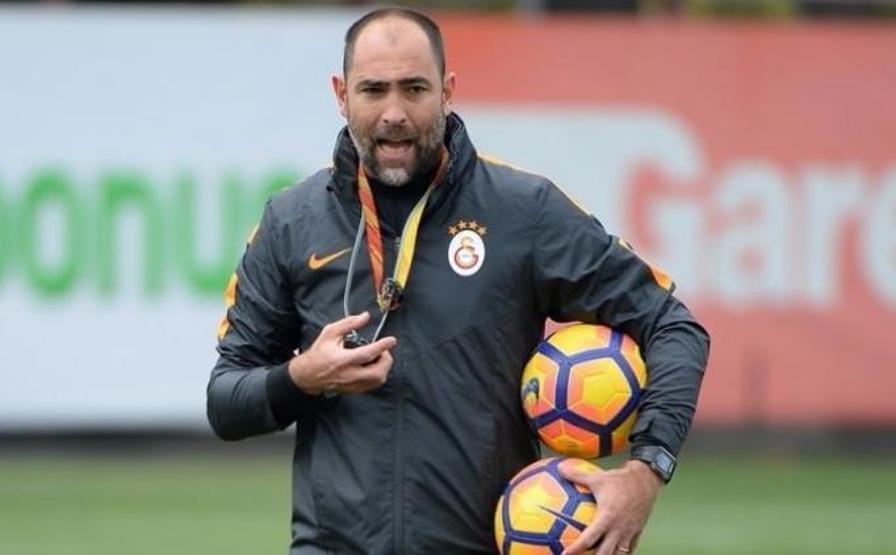 Hakan Ünsal yeni hocayı duyurdu