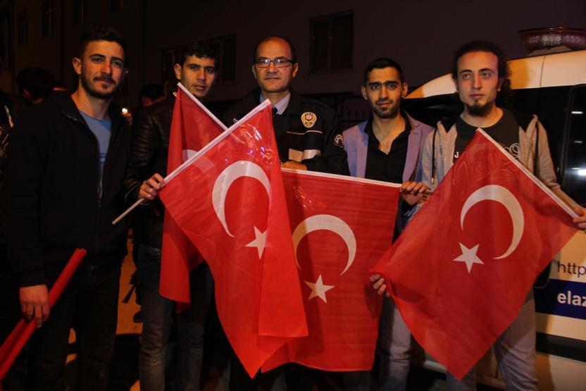 Polis kavga var ihbarı üzerine geldi, sürprizle şaşırdı