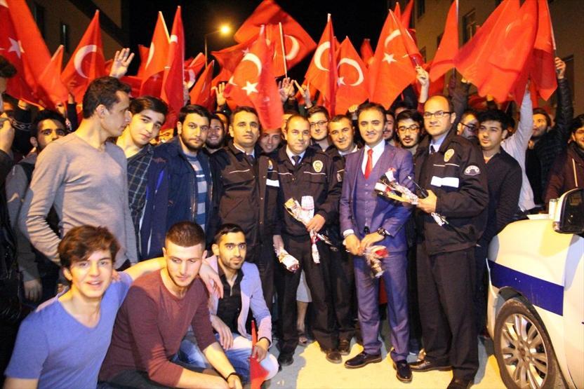 Polis kavga var ihbarı üzerine geldi, sürprizle şaşırdı