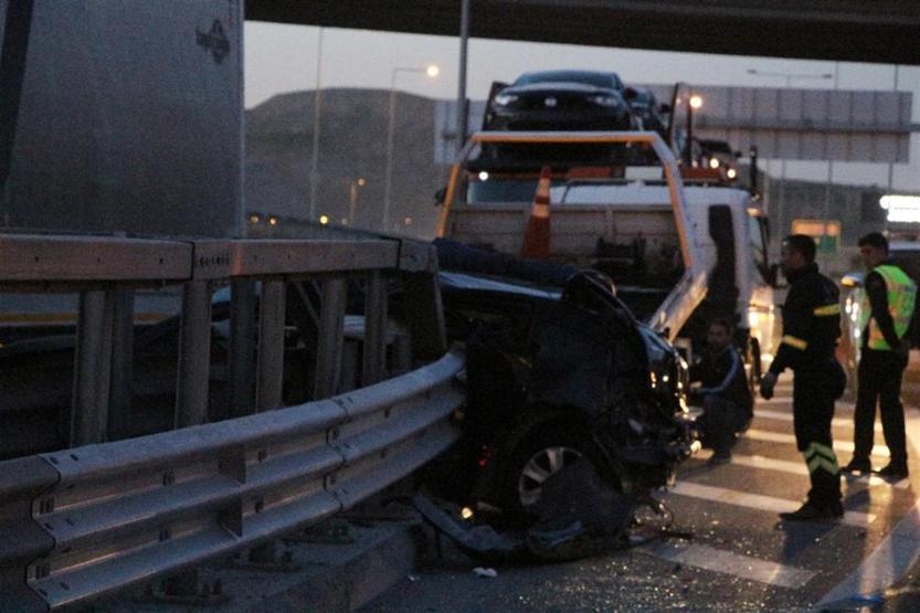 Basın Ekspres’te feci kaza: 1 ölü, 1 yaralı