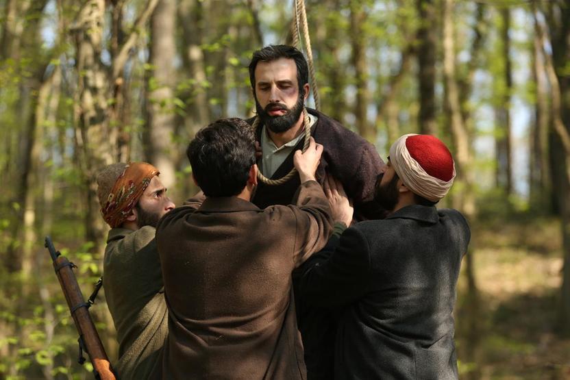 İşte Vatanım Sensinde ekrana kilitleyecek o sahne