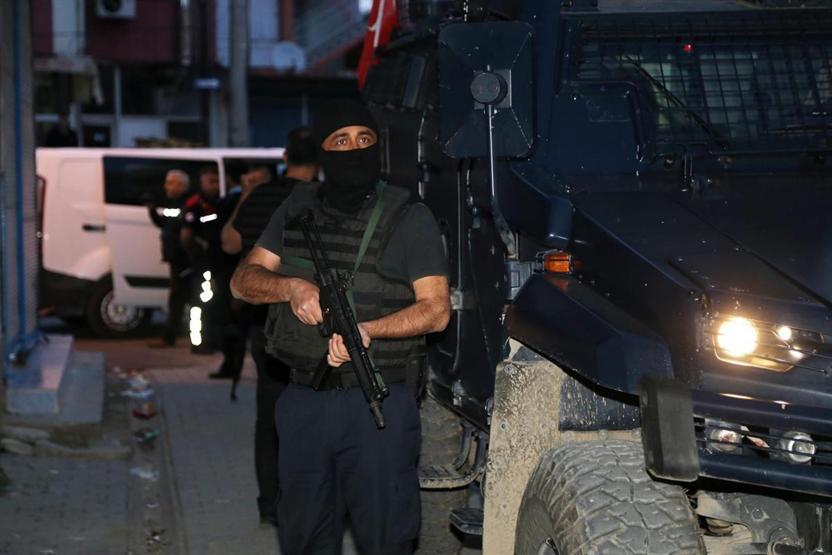 Silahlı kavgada 1 çocuk öldü, 4 kişi yaralandı