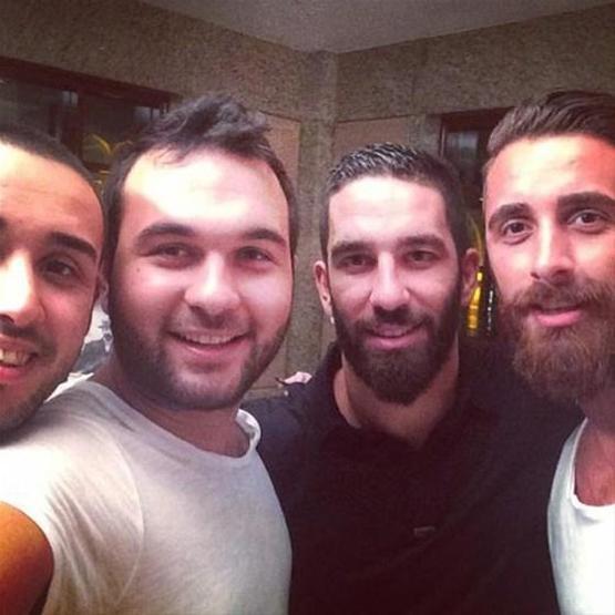 Arda Turan kardeşine Boğazda ev tuttu