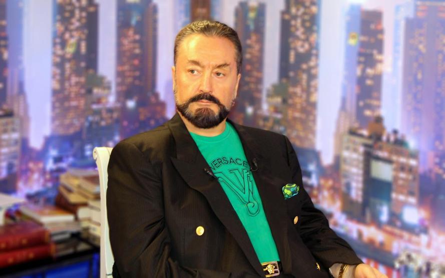 Adnan Oktar dekolteye saygı istedi