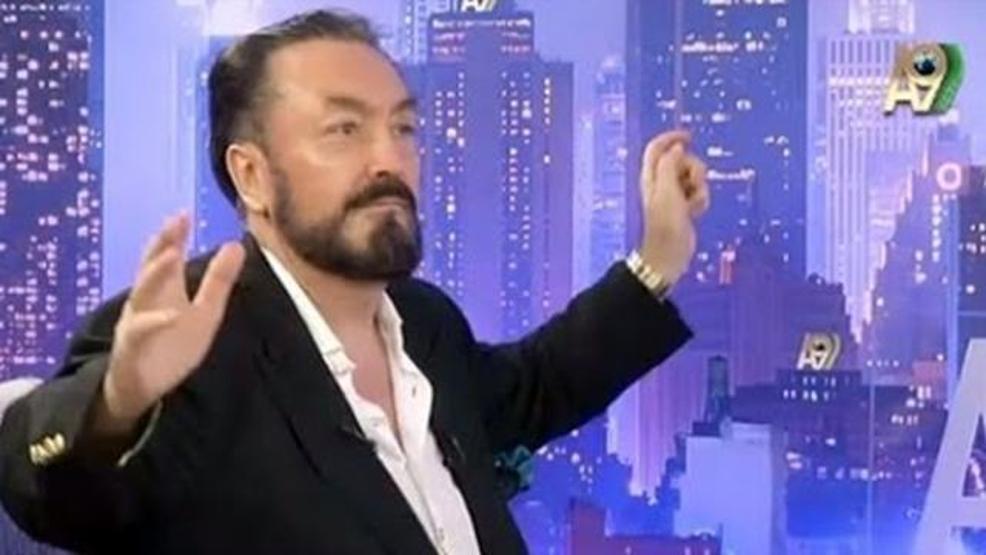 Adnan Oktar dekolteye saygı istedi