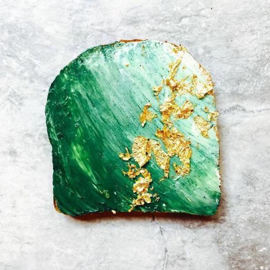Yeni moda: Denizkızı temalı tost ekmekleri