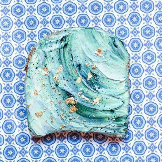 Yeni moda: Denizkızı temalı tost ekmekleri
