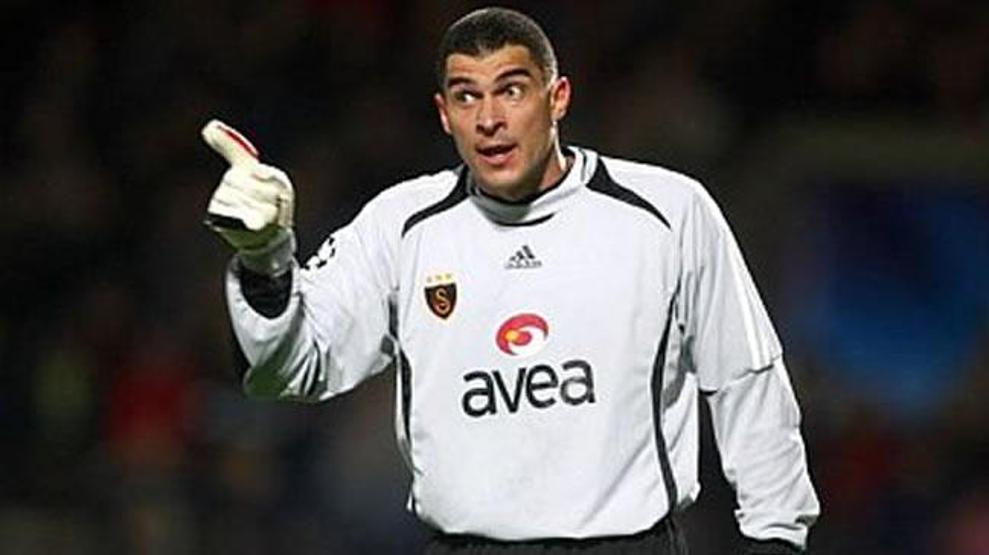 Galatasarayın eski kalecisi Mondragon silahlı soyguncularla karşılaştı