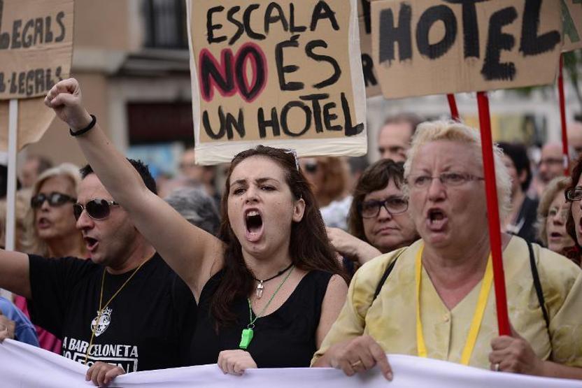 Barcelonadan turistlere: Yeter lütfen gelmeyin