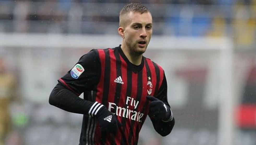 Deulofeu Barcelonaya döndü gözler ona çevrildi