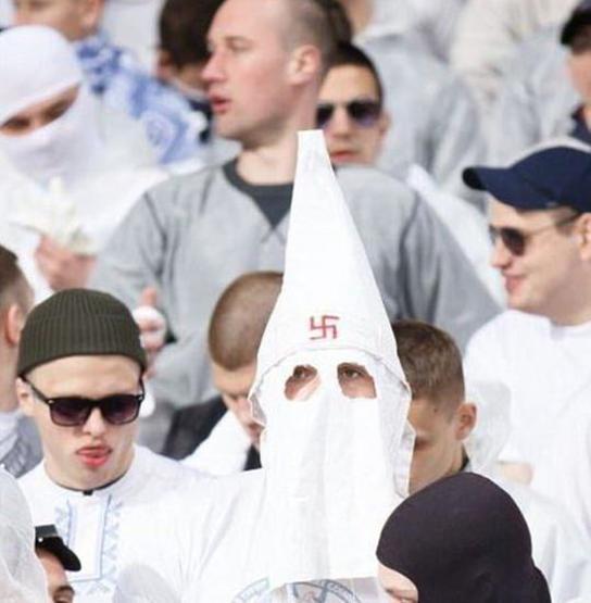 Dinamo Kiev taraftarları dehşete düşürdü