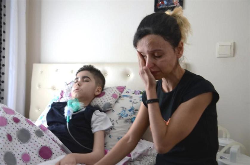 Hayatı ABDden gelecek ilaca bağlı: Annesi Erdoğandan yardım istedi