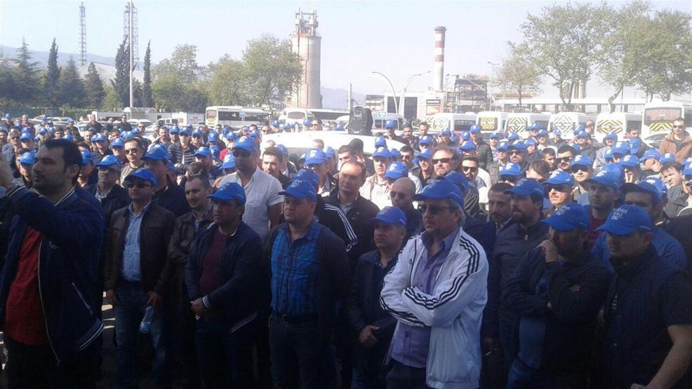 Tüpraşta işçiler iş bıraktı