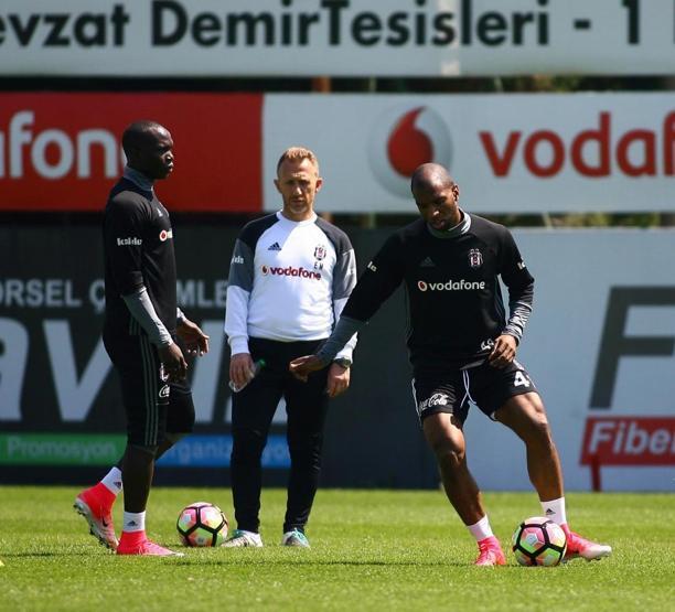Beşiktaş Başakşehir maçı için kondisyon ve taktik çalıştı