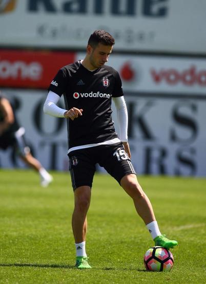 Beşiktaş Başakşehir maçı için kondisyon ve taktik çalıştı