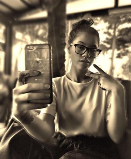Aycan Demirci ve Gizem Dinibütünoğlu Gardırop Savaşları sonrası Instagramı salladı