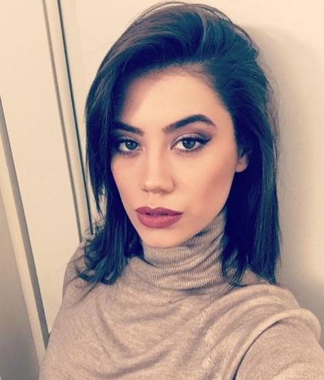 Aycan Demirci ve Gizem Dinibütünoğlu Gardırop Savaşları sonrası Instagramı salladı