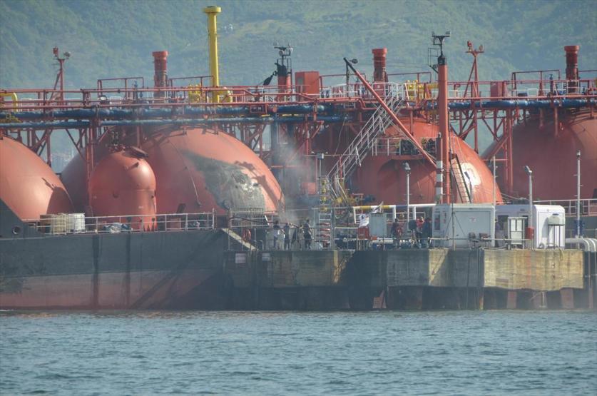 Son dakika: Kocaeli Körfezinde tanker yangını
