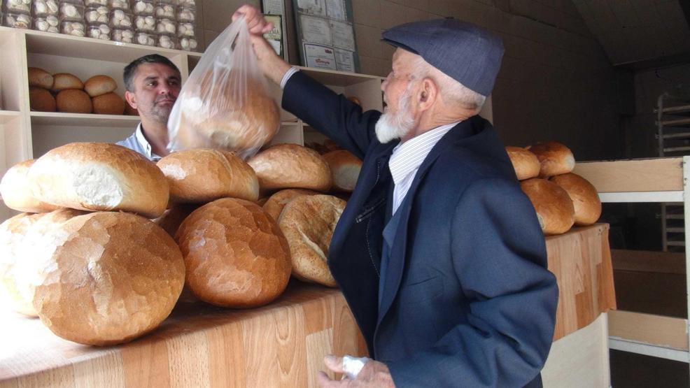 Ucuz ekmek satınca, fırıncılar odasından ihtar geldi