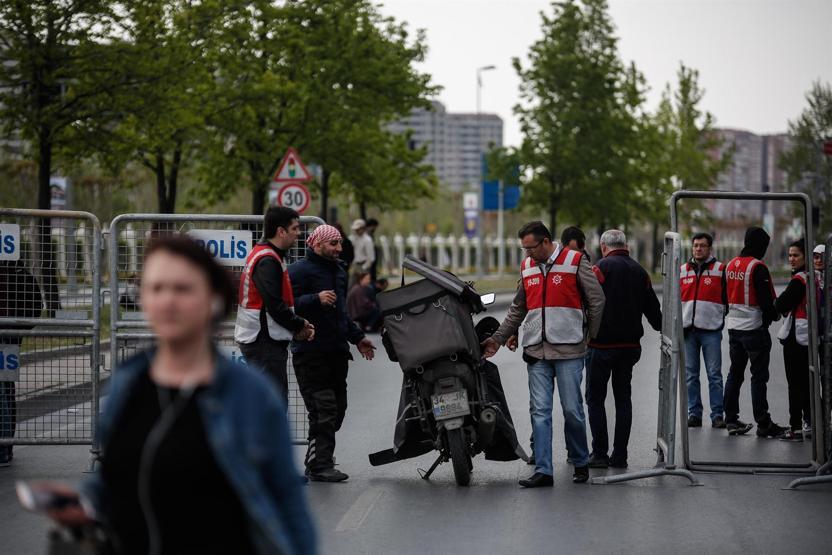 Bakırköyde 1 Mayıs hareketliliği başladı