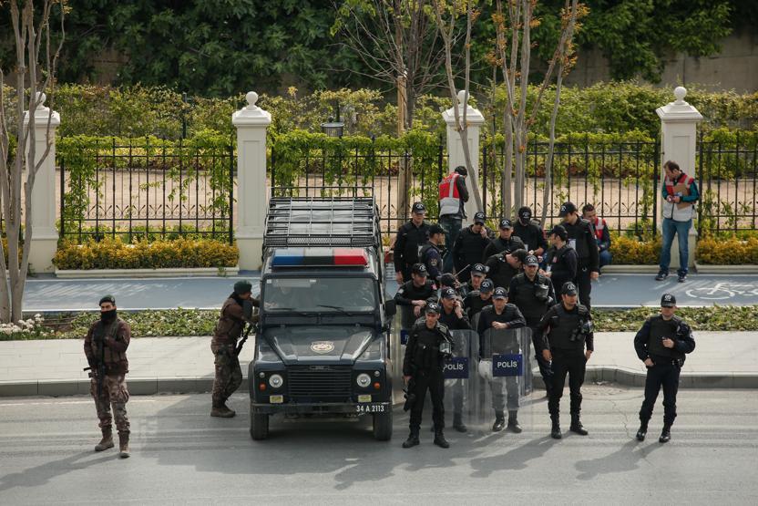 Bakırköyde 1 Mayıs hareketliliği başladı