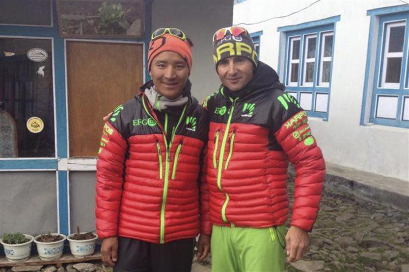 Dünyanın en ünlü dağcısı Ueli Steck hayatını kaybetti