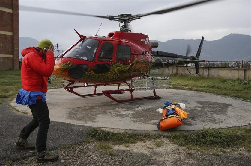 Dünyanın en ünlü dağcısı Ueli Steck hayatını kaybetti
