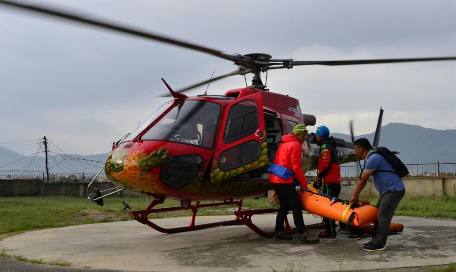 Dünyanın en ünlü dağcısı Ueli Steck hayatını kaybetti