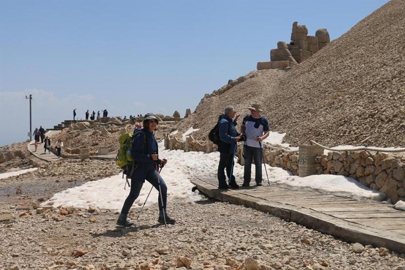 Güneşin en güzel doğup battığı yere turist akını
