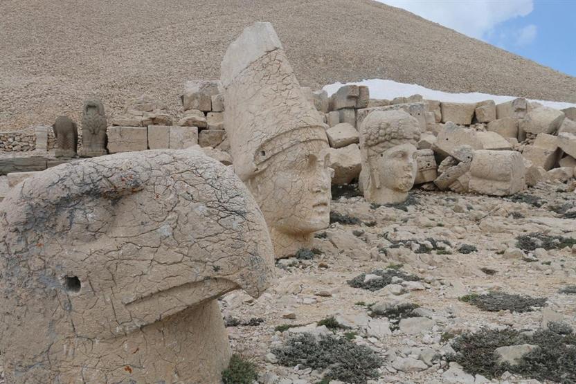 Güneşin en güzel doğup battığı yere turist akını