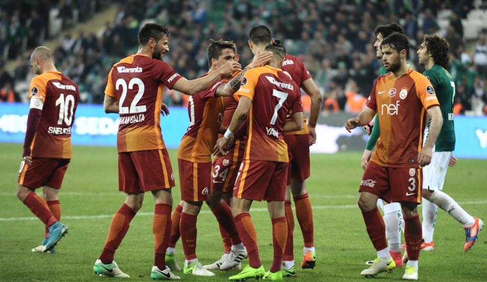 Rıdvan Dilmen 6 transfer bölgesini açıkladı