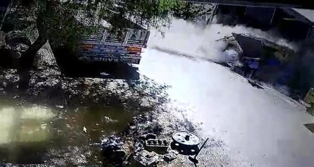 Atölyede forklift faciası