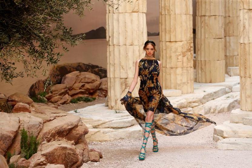 Chanel 2017 - 2018 koleksiyonunu tanıttı