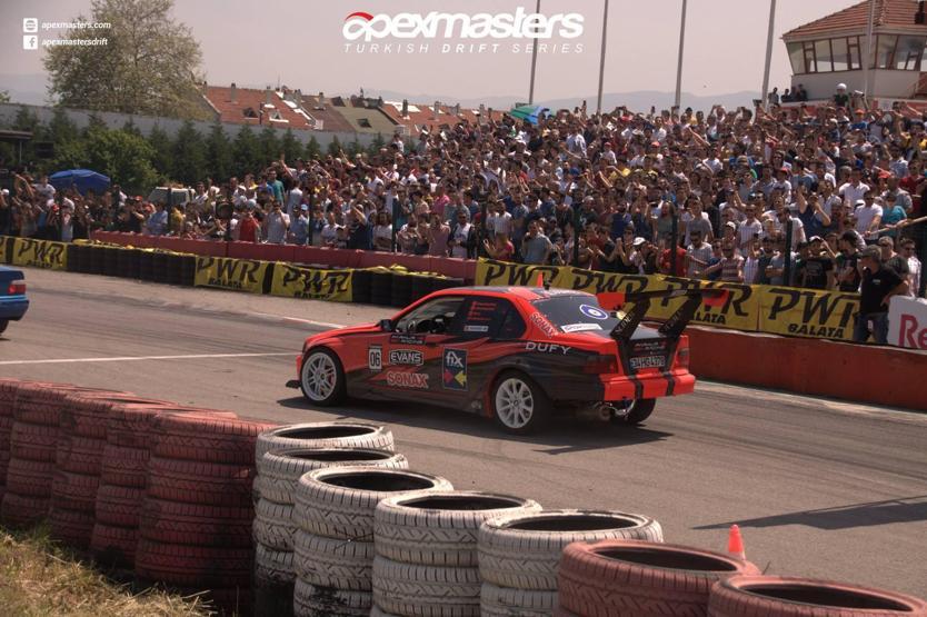 Drift şampiyonasından çarpıcı kareler