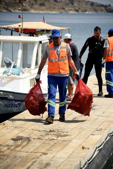 Dalgıçlar, Sosyete Plajını yaza hazırladı