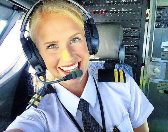 İsveçin kadın pilotu sosyal medya fenomeni oldu