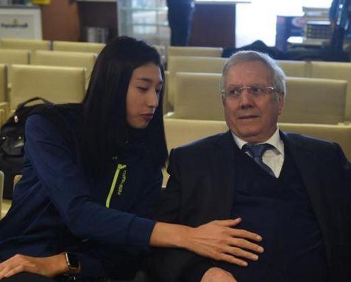 Yeon Koung Kim: Altı yıldır Aziz Yıldırım beni evlendirecek diye bekliyorum
