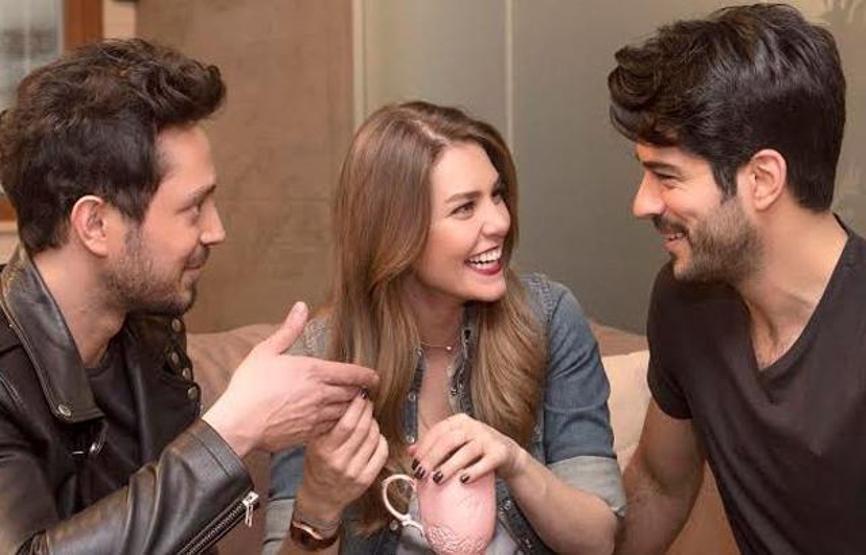 Aslı Enver ve Murat Boz ayrıldı