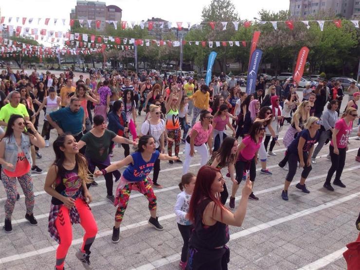 Beylikdüzünde Zumba coşkusu