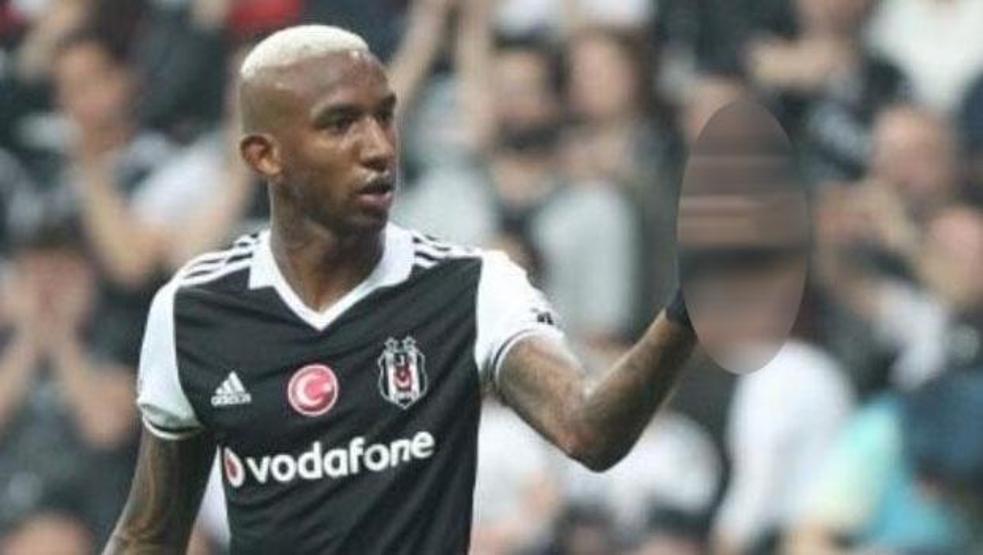 Beşiktaşlı Taliscadan Volkan Demirele orta parmak