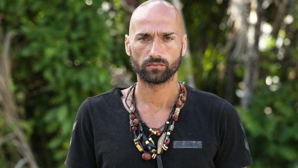Survivorda Serhat Akın baygınlık geçirdi
